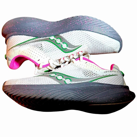 Saucony Kinvara 14 Women's Running Shoes Sneakers White Gravel Grey Size 10 - Picture 2 of 13